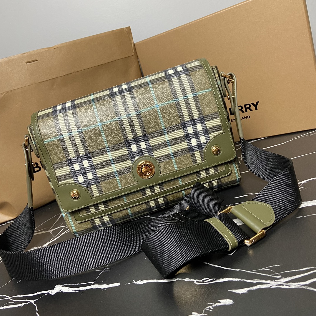 Burberry_Crossbody_Bag-2